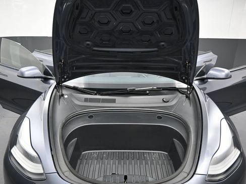 Used 2023 Tesla Model 3 Standard Range RWD image 36