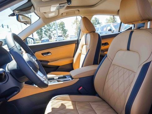 New 2025 Nissan Sentra SV w/ SV Premium Package image 19