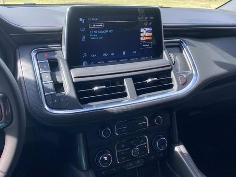 Used 2023 Chevrolet Suburban RST AWD/4WD image 28