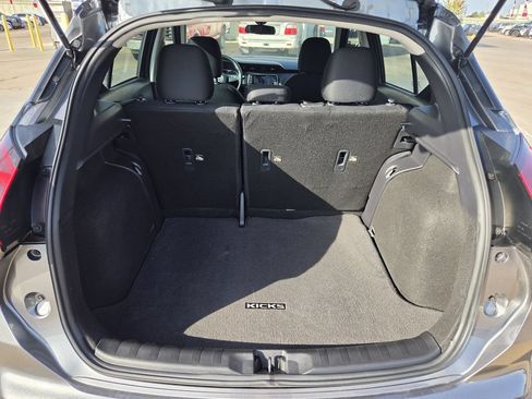Used 2024 Nissan Kicks S FWD image 28