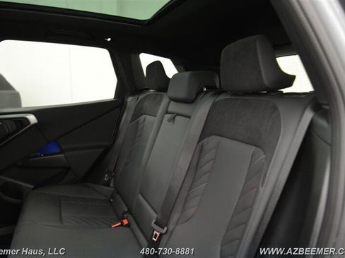 Used 2025 BMW X3 M50 w/ M Sport Professional Package image 23