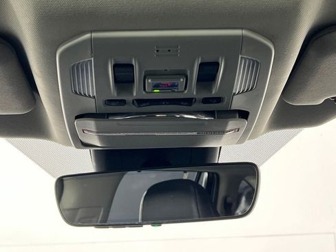 Used 2021 Toyota Highlander XLE image 27