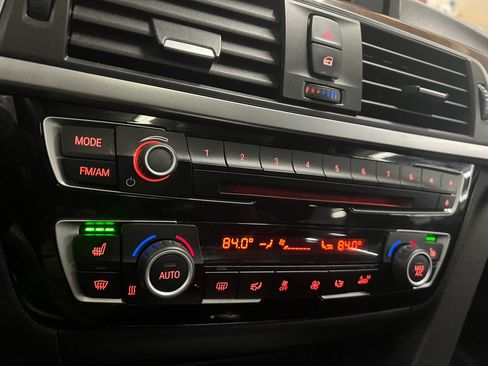 Used 2017 BMW 330i xDrive Sedan image 23