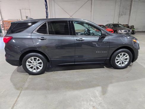Used 2018 Chevrolet Equinox LT AWD/4WD image 14
