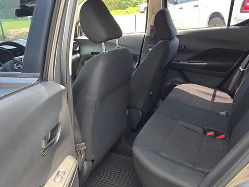 Used 2025 Nissan Kicks Play S FWD image 7
