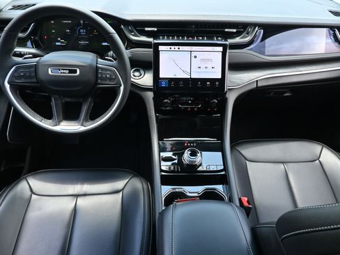 Used 2023 Jeep Grand Cherokee 4WD 4xe image 24