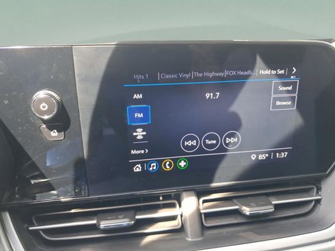 Used 2024 Chevrolet Trax LS w/ Driver Confidence Package FWD image 16