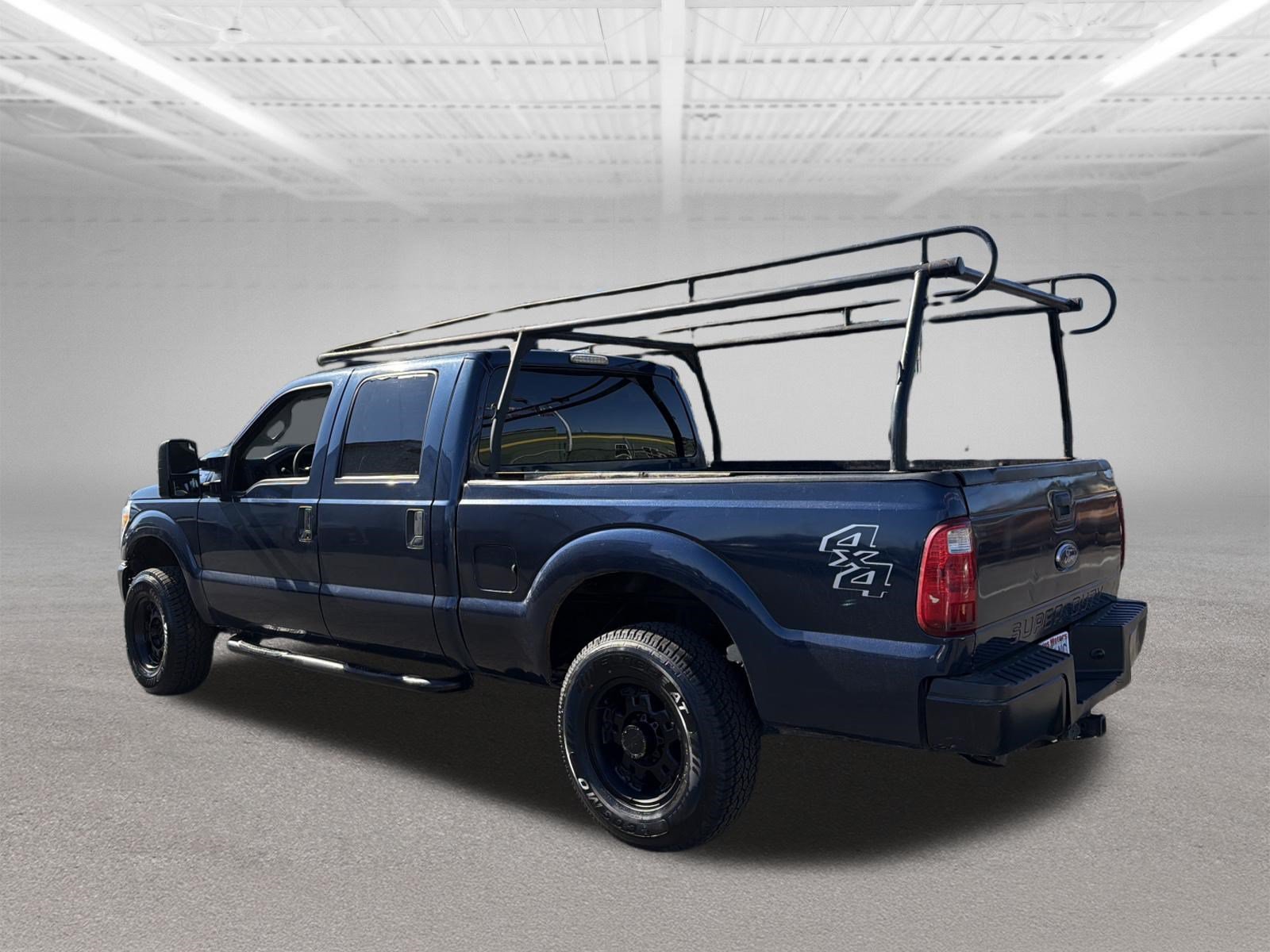 Used 2013 Ford F250 XL w/ Heavy Service Suspension Pkg AWD/4WD image 3
