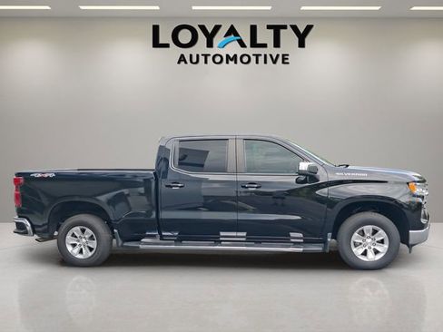 Used 2024 Chevrolet Silverado 1500 LT w/ Protection Package AWD/4WD image 6
