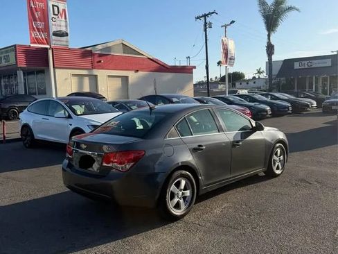 Used 2013 Chevrolet Cruze LT FWD image 5