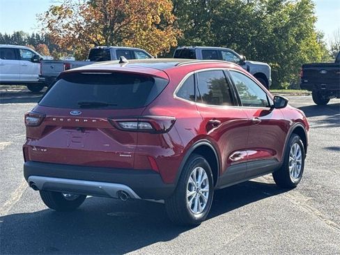 New 2026 Ford Escape Active w/ Active Premium Tech Pack image 4