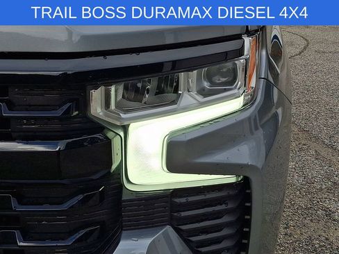 Used 2023 Chevrolet Silverado 1500 LT Trail Boss w/ Protection Package AWD/4WD image 9