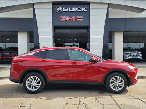 New 2026 Buick Envista Preferred w/ Convenience I Package image 3