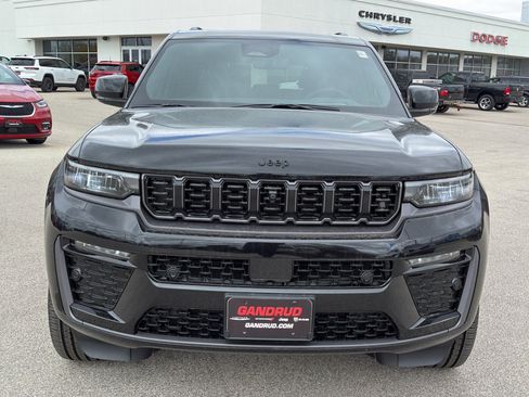New 2026 Jeep Grand Cherokee Limited Reserve AWD/4WD image 3