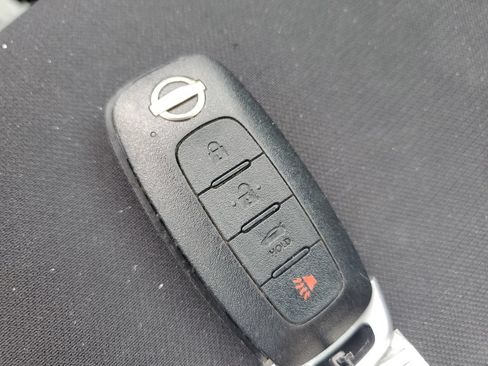Used 2024 Nissan Sentra SV FWD image 23