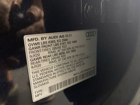 Used 2021 Audi Q7 2.0T Premium Plus AWD/4WD image 40