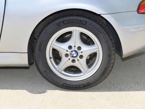 Used 1996 BMW Z3 1.9 image 10