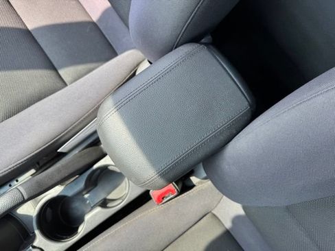 Used 2014 Chevrolet Cruze LT w/ All-Star Edition FWD image 18