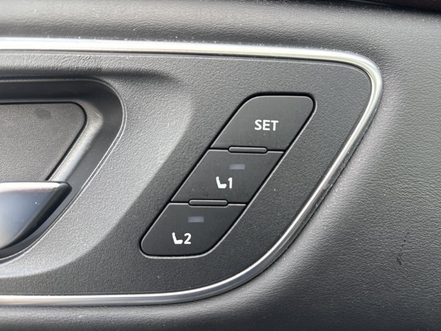 Used 2021 Nissan Rogue Platinum AWD/4WD image 25