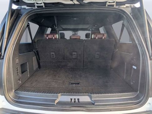 Used 2022 Ford Expedition Max Limited image 12