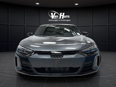 Used 2024 Audi RS e-tron GT w/ Carbon Performance Package AWD/4WD image 2