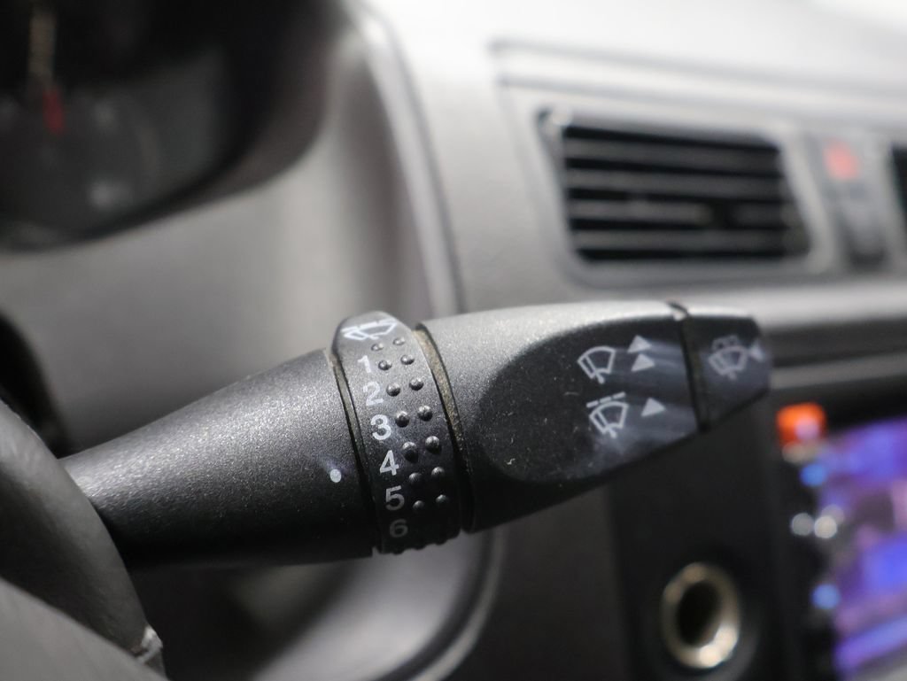 Used 2007 Ford Focus S FWD image 31