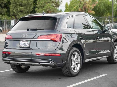 Used 2021 Audi Q5 2.0T Premium w/ Convenience Package AWD/4WD image 9
