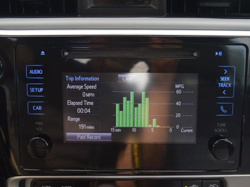 Used 2019 Toyota Corolla LE FWD image 22