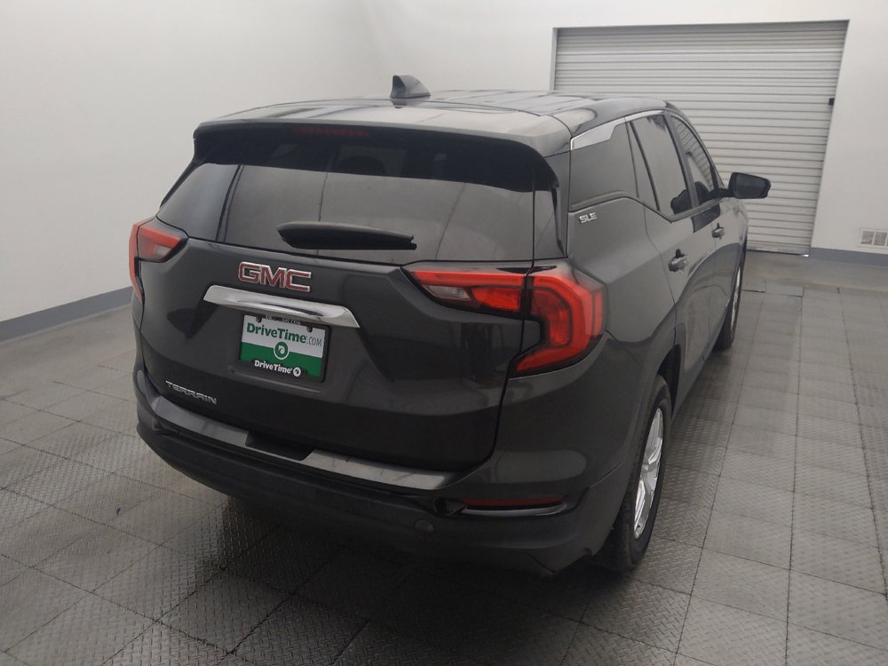 Used 2021 GMC Terrain SLE FWD image 7
