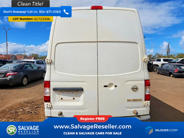 Used 2017 Nissan NV 3500 SV RWD image 8