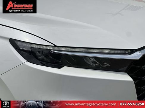 Used 2025 Honda CR-V EX-L image 12