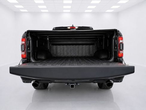 Used 2023 RAM 1500 Laramie AWD/4WD image 18