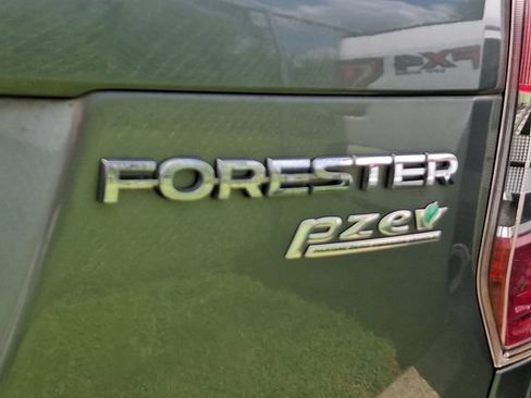 Used 2015 Subaru Forester 2.5i Premium w/ Popular Package #2 AWD/4WD image 11