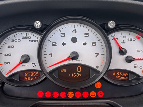 Used 1999 Porsche 911 Cabriolet image 19