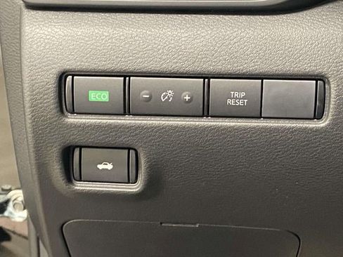 New 2025 Nissan Sentra S image 17