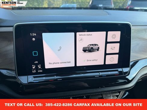 Used 2025 Volkswagen Atlas SE image 26