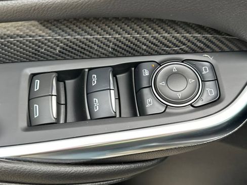 Certified 2025 Cadillac XT4 Sport AWD/4WD image 26