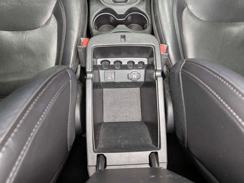 Used 2019 Jeep Cherokee Limited image 21