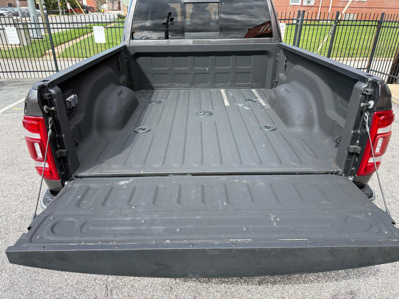 Used 2020 RAM 3500 Laramie AWD/4WD image 51