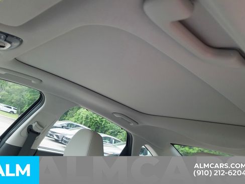 Used 2025 Hyundai Sonata Limited FWD image 16