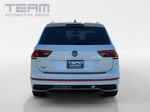Used 2023 Volkswagen Tiguan SE R-Line image 6
