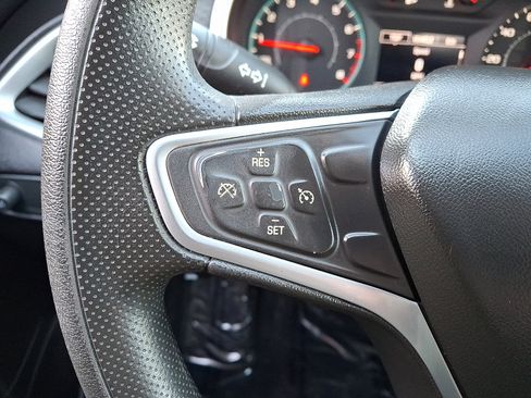 Used 2022 Chevrolet Malibu LS image 21