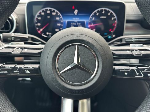 Used 2024 Mercedes-Benz C 300 4MATIC Sedan image 22