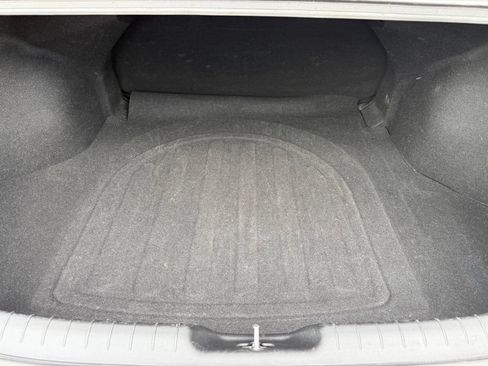 Used 2024 Hyundai Elantra SEL FWD image 7