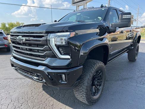 New 2025 Chevrolet Silverado 2500 High Country w/ High Country Premium Package AWD/4WD image 10