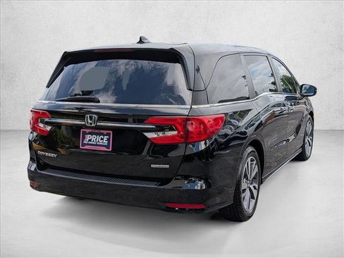 Used 2022 Honda Odyssey Touring image 5