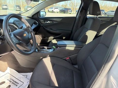 Used 2018 Chevrolet Malibu LS image 8