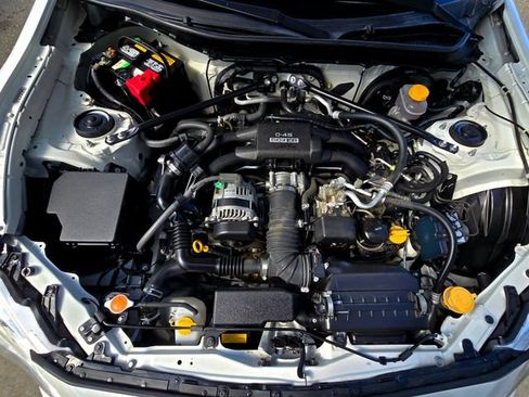 Used 2015 Scion FR-S image 19