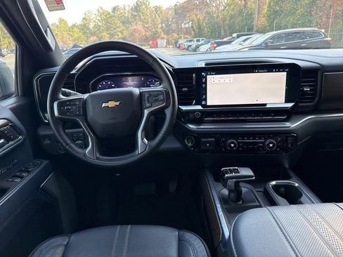 Used 2024 Chevrolet Silverado 1500 High Country w/ Z71 Off-Road Package image 24