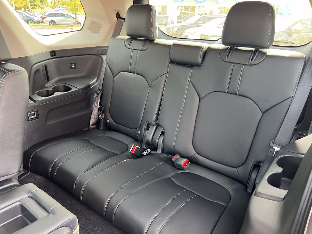 New 2026 Honda Pilot Touring image 5